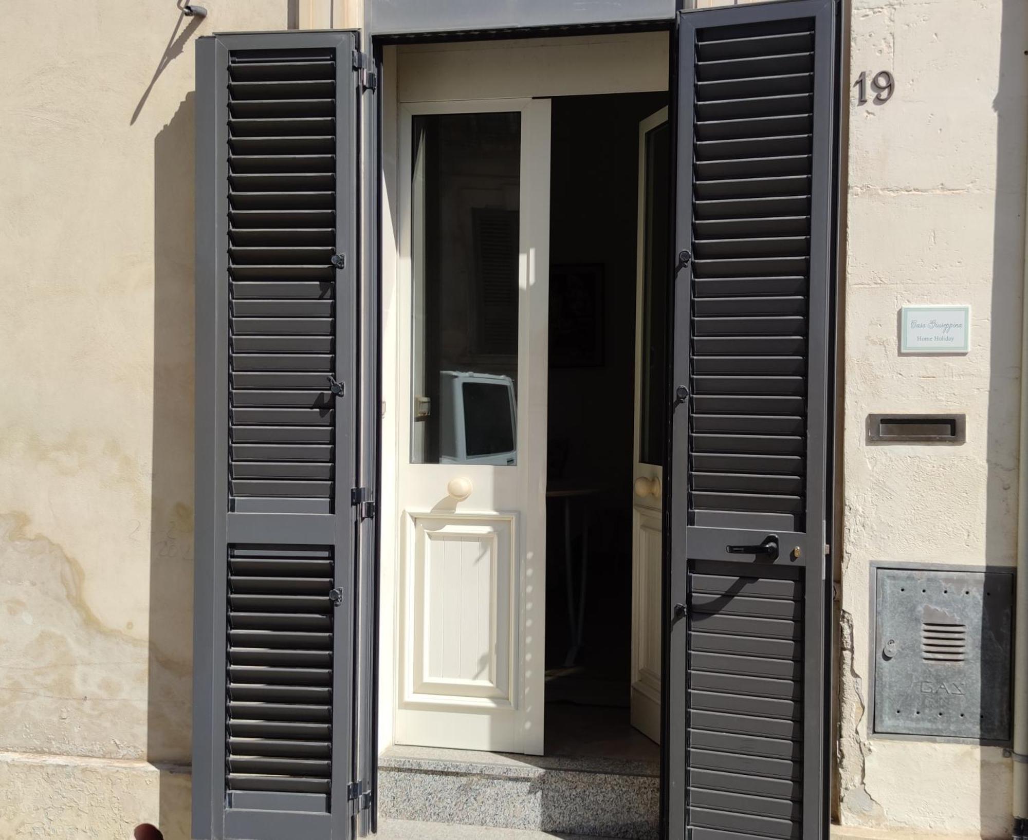 Villa Casa Giuseppina Lecce Extérieur photo